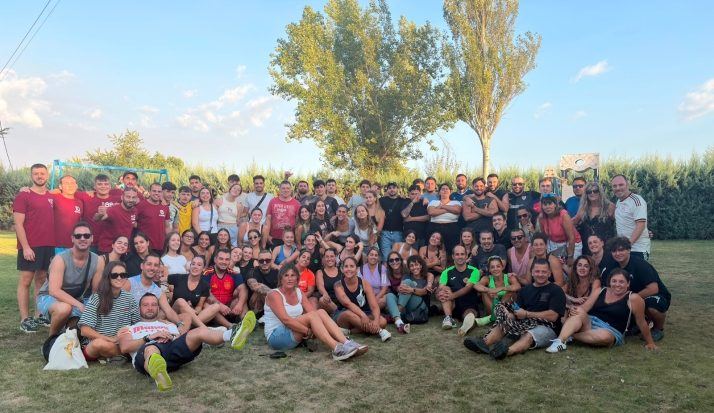Villar de Ciervo vive una tarde de juegos, risas y espíritu de pueblo con sus primeras Olimpiadas Rurales