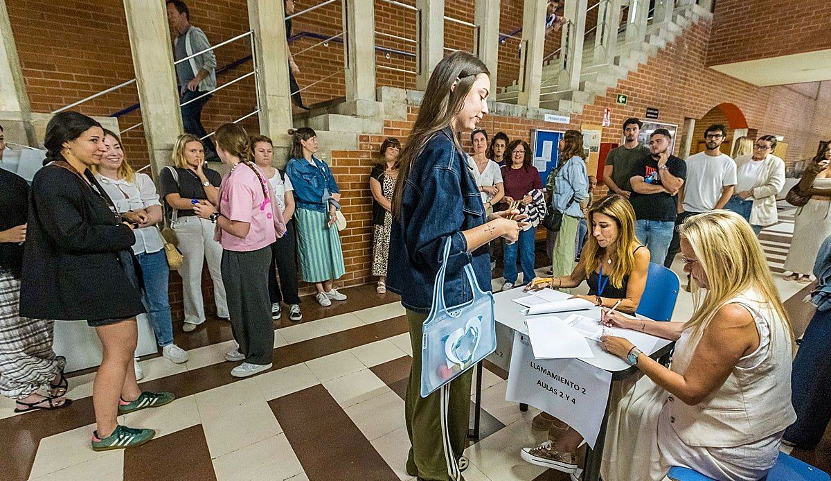 Las academias de Cantabria viven su agosto más concurrido gracias al boom de las oposiciones