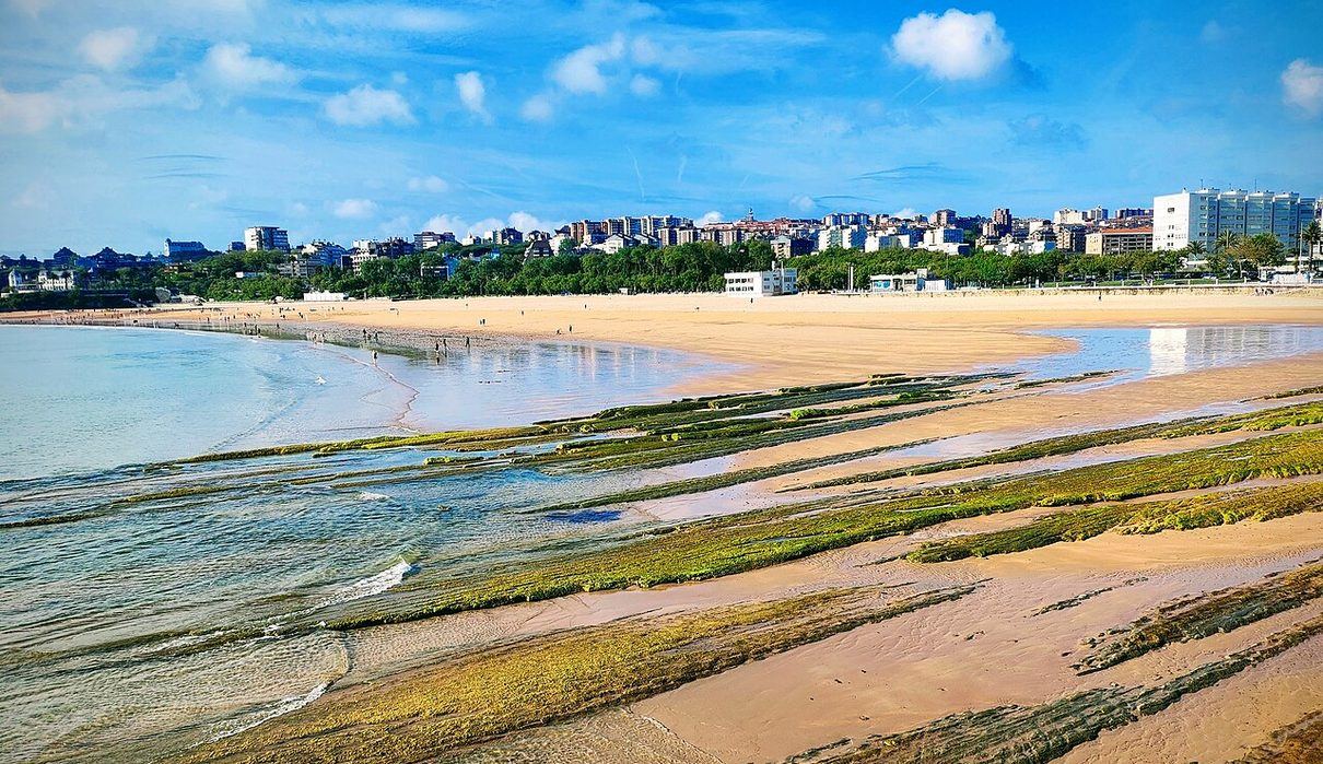 Los vecinos de El Sardinero reclaman que su barrio sea tratado como cualquier otro de Santander