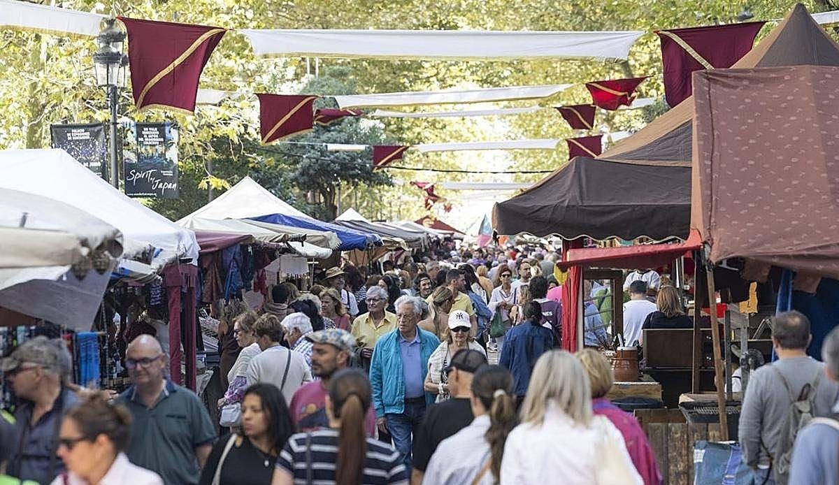 Santander viaja a la antigua Roma este fin de semana con un mercado de más de cien puestos en pleno centro