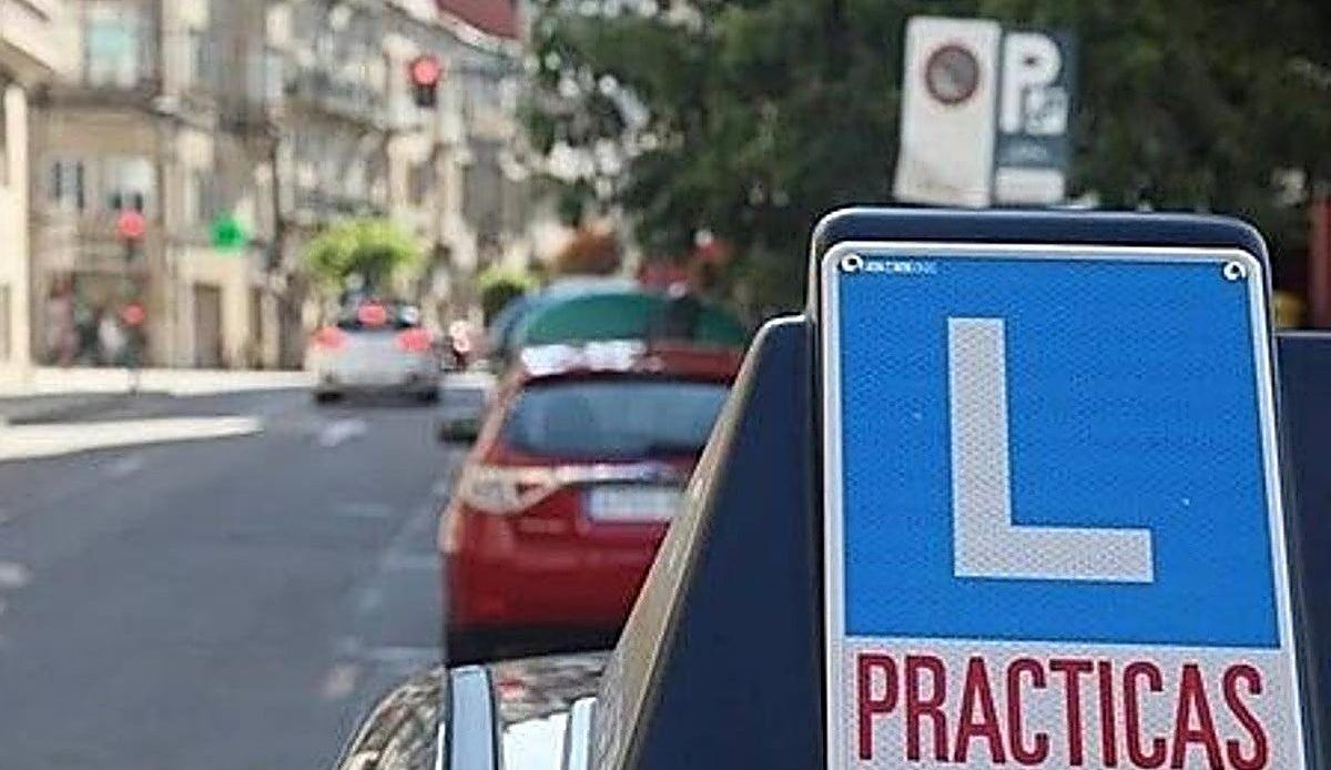 Cinco mil alumnos esperan su carnet de conducir en Cantabria mientras la provincia se queda sin examinadores de Tráfico