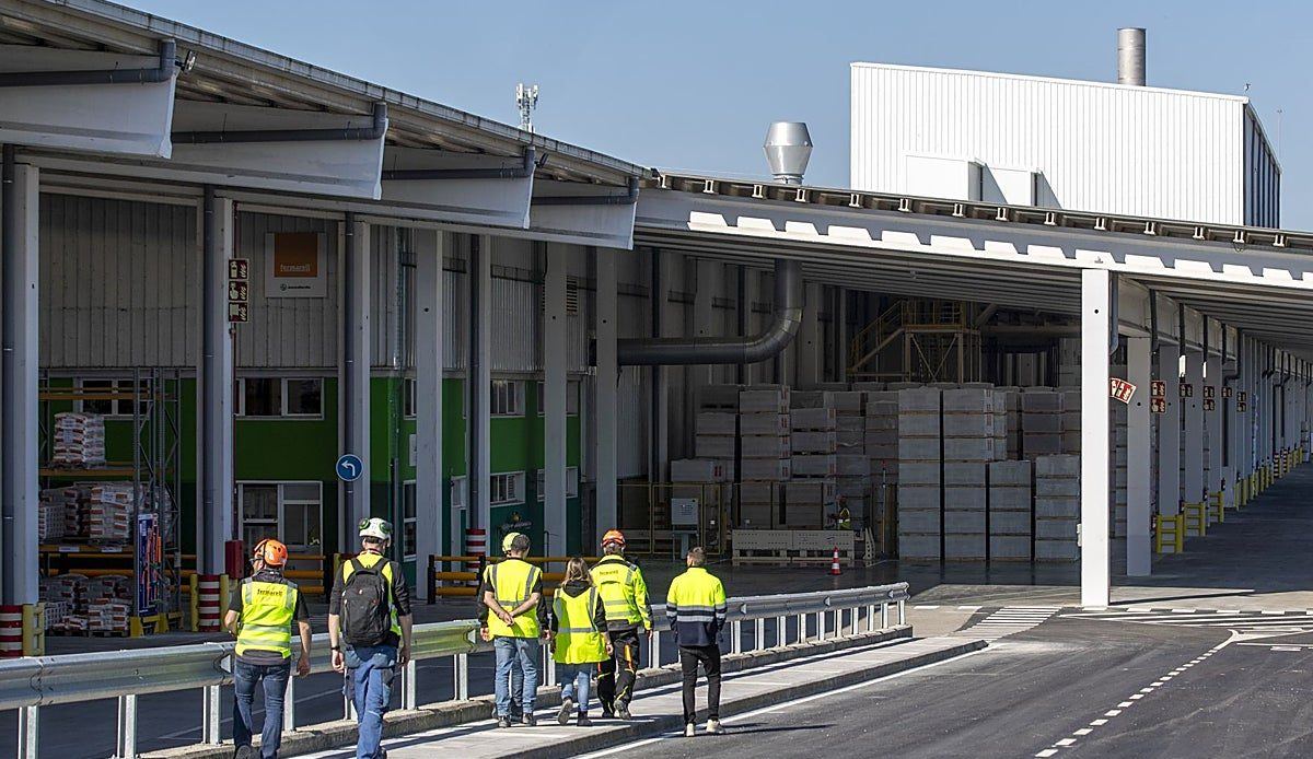La planta de Orejo, joya del fibroyeso europeo, cambia de manos: Holcim pagará 840 millones por hacerse con ella