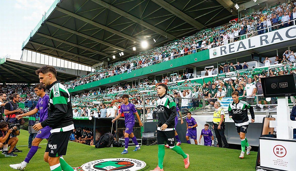Zabiri se estrena como titular con un triplete que da alas al Racing ante el Elche