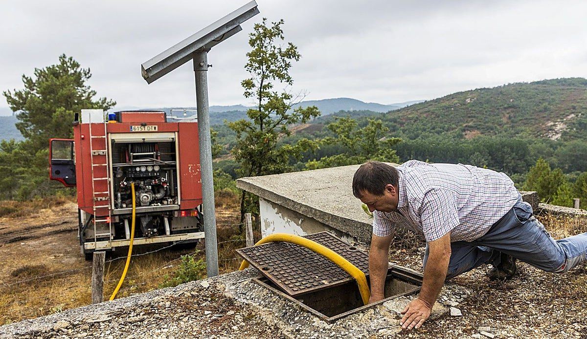 El peor verano sin lluvia en décadas deja a pueblos de Cantabria sin agua y arruina las cosechas