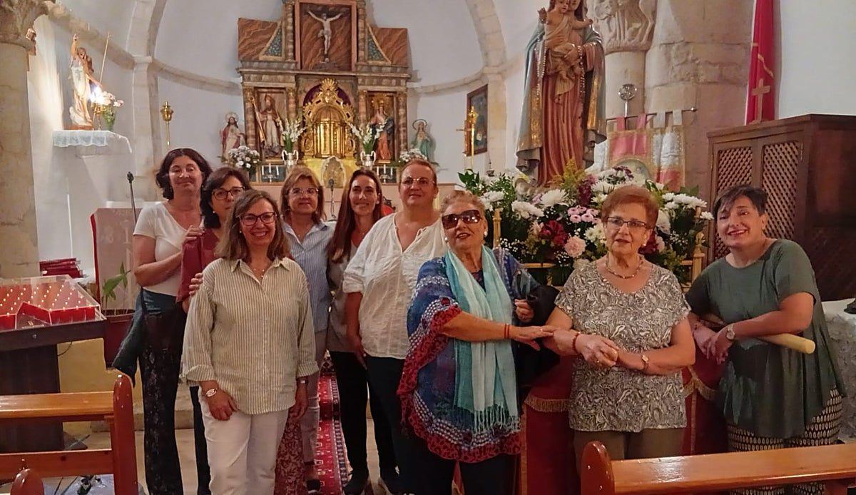 Ortigosa del Monte se viste de fiesta con la Virgen del Rosario como protagonista