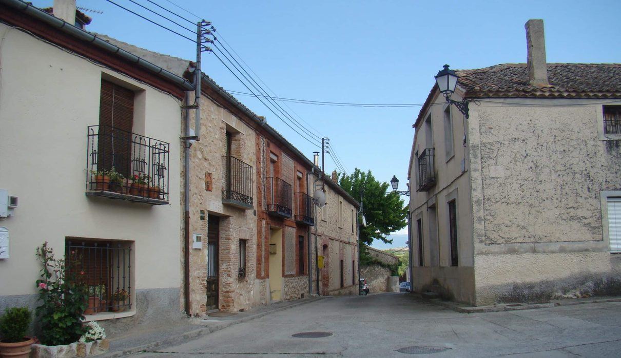 Una niña de nueve años lucha por recuperarse tras el brutal ataque de un perro en Riaguas de San Bartolomé