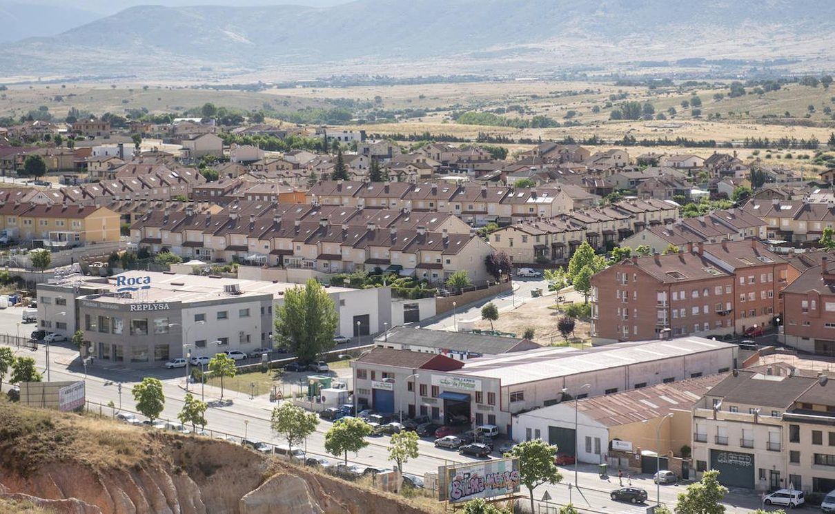La Lastrilla, el pueblo que creció siete veces en tres décadas sin dejar de ser pueblo