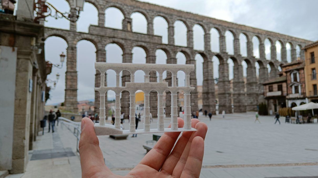Segovia vive un boom turístico histórico: el eclipse dispara el gasto extranjero en más de un 80%