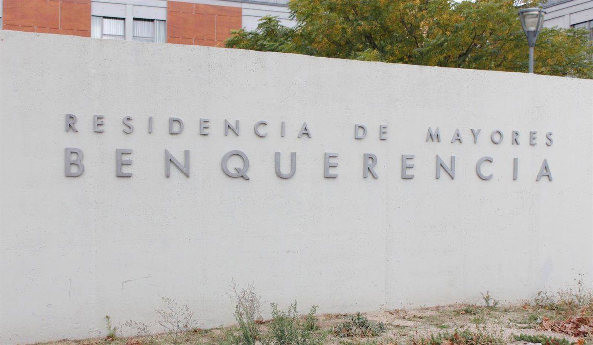 Trabajadoras de la residencia de mayores de Benquerencia denuncian falta de personal, nóminas irregulares y material deficien