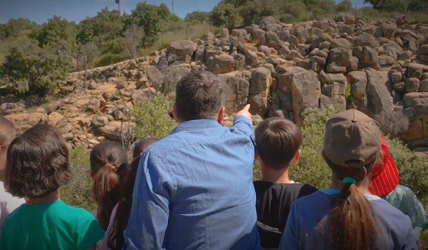 La Diputación de Toledo abre El Borril a los escolares para que descubran los Montes de Toledo sobre el terreno