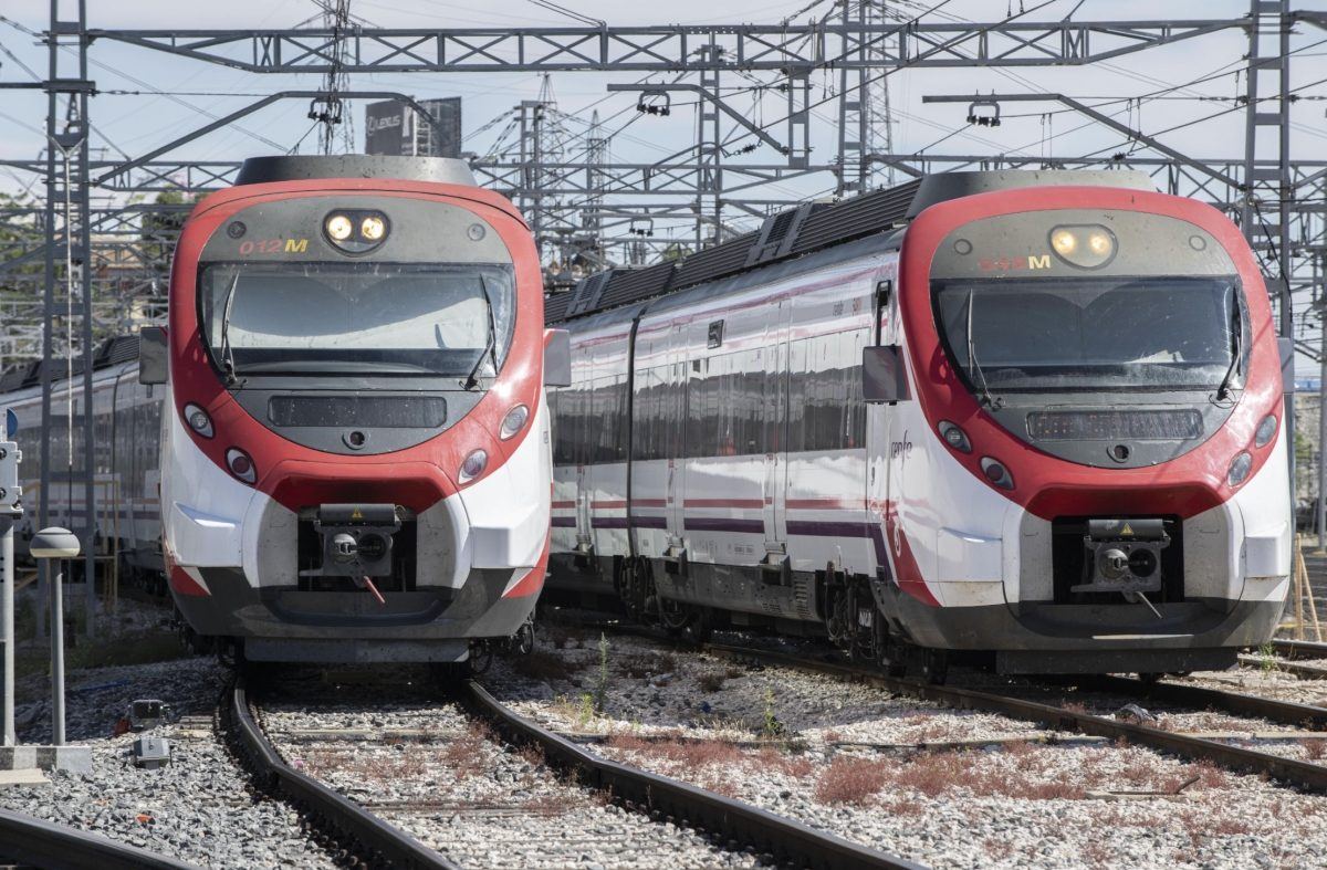 Valencia recibirá 41 trenes de segunda mano de Madrid para "modernizar" sus Cercanías