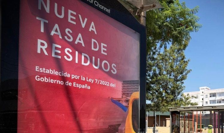 La tasa de basuras de Torrent enfrenta al PP y al PSOE en pleno verano: ¿quién tiene la culpa del nuevo recibo?