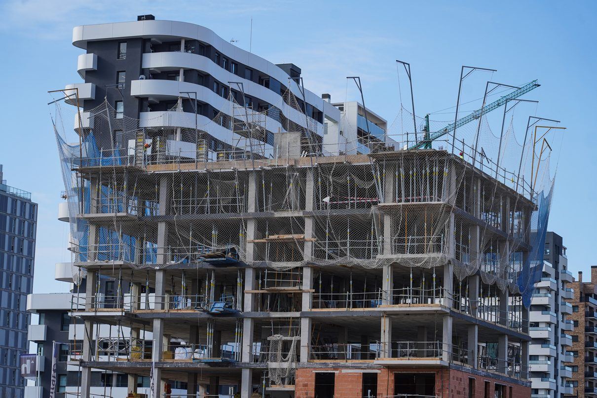 El Plan Vive valenciano llega a la recta final de legislatura con solo la mitad de las viviendas prometidas construidas