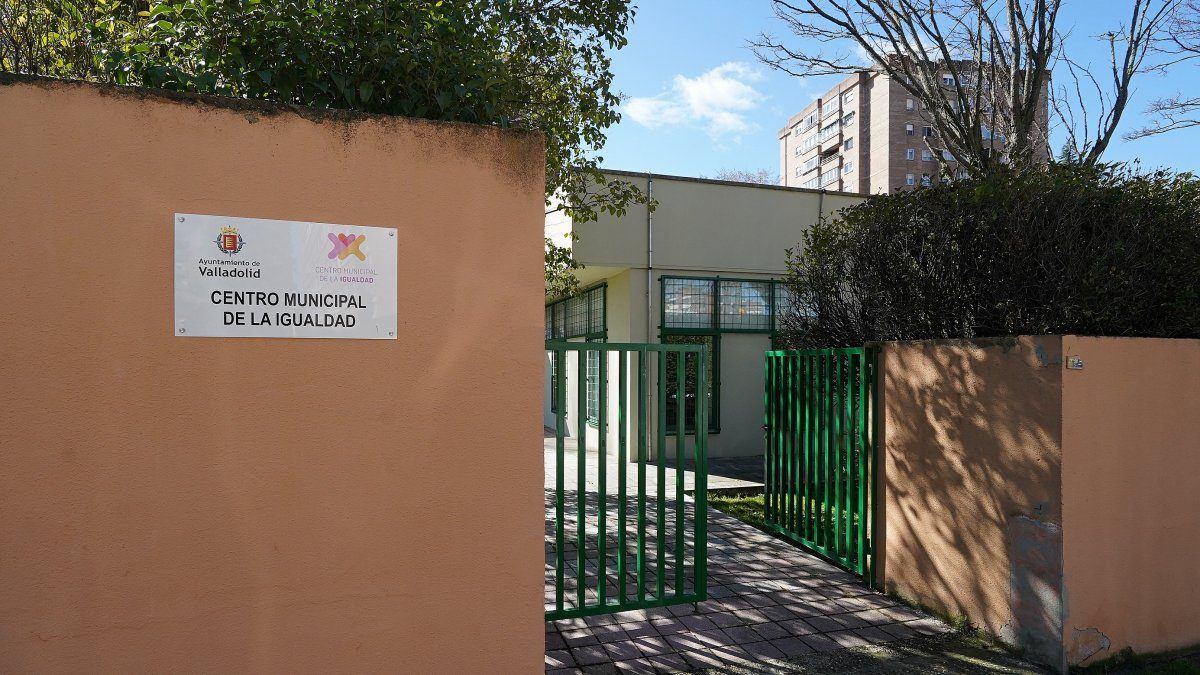 El Ayuntamiento de Valladolid reúne de urgencia al Consejo de Mujeres para responder a la polémica sobre vivienda y violencia