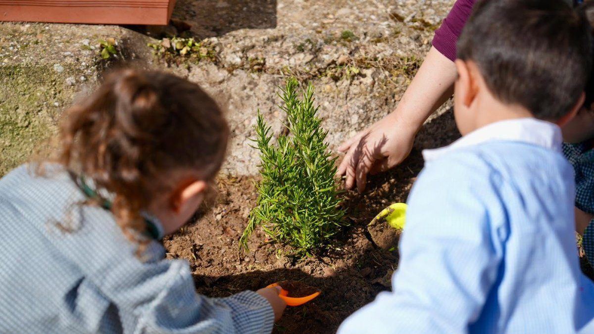 La Diputación de Valladolid destina 201.000 euros para aliviar la vuelta al cole de las familias rurales con niños de 3 a 5 a