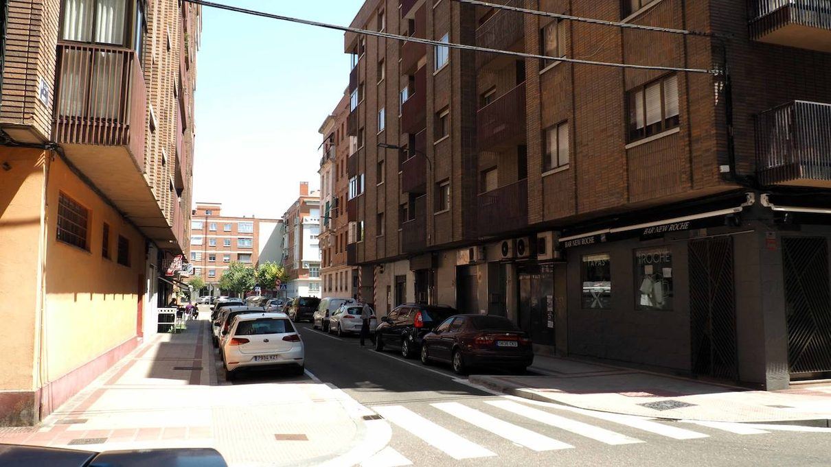 Terror en La Victoria: un hombre armado asalta un bar de Valladolid en pleno agosto