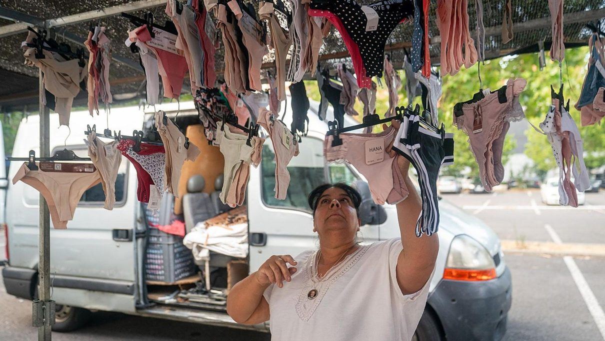 Los mercadillos de Vitoria agonizan: "En seis años habremos desaparecido"
