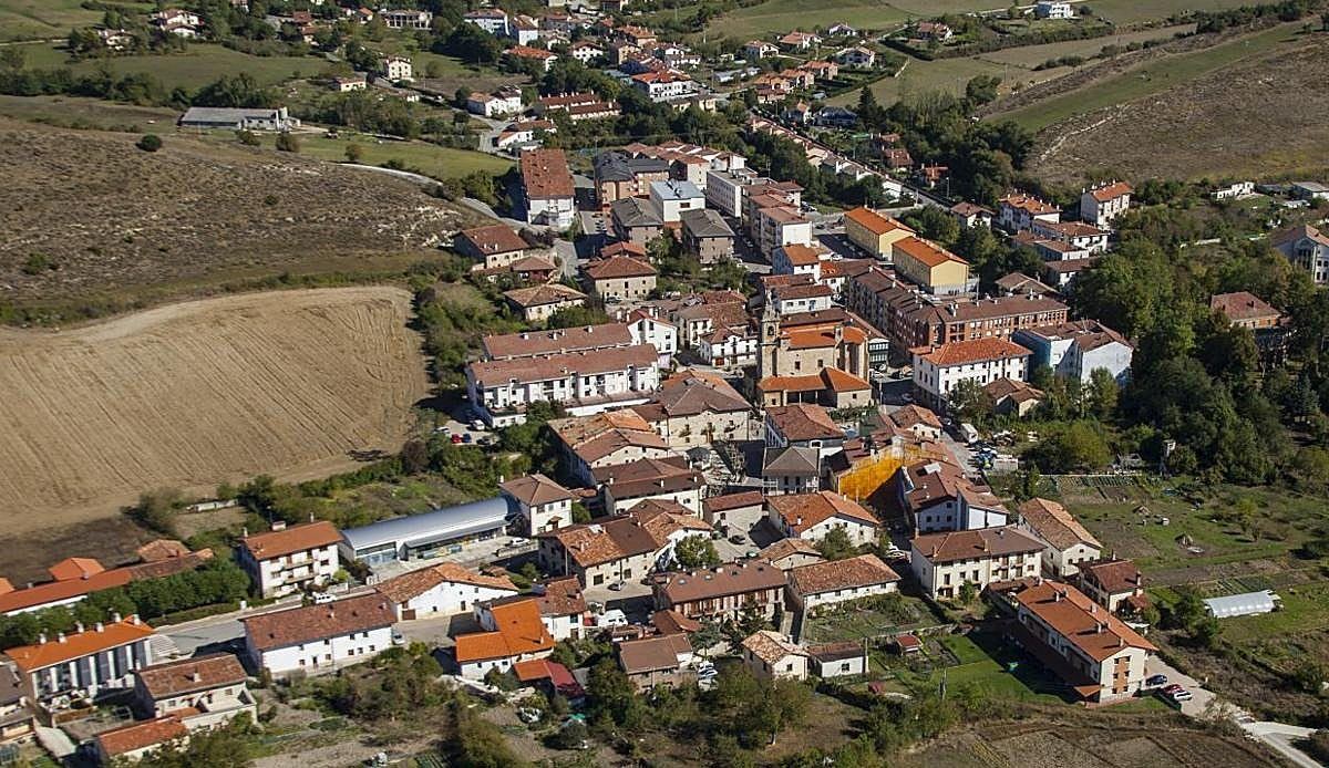 Veinticinco pisos para Álava: el Gobierno vasco se hace con 57 viviendas de Kutxabank para ponerlas en alquiler social