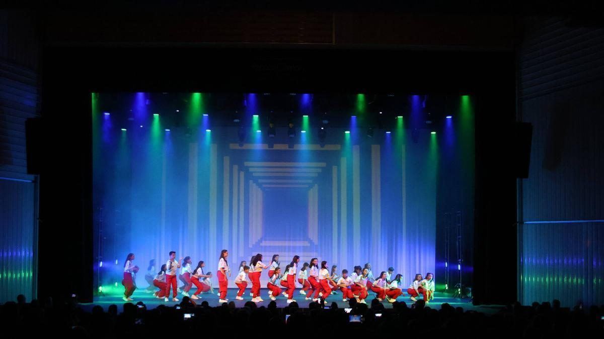 Klemark Espectáculos asume la gestión del Teatro Ramos Carrión con más funciones, descuentos sociales y un ahorro de 780.000