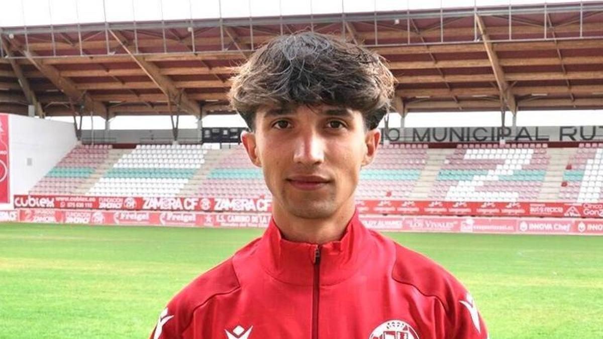 Fabi llega al Zamora CF con hambre de título: "Vengo de ser campeón y siento que podemos lograrlo"