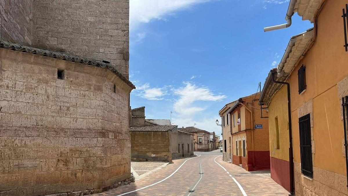 La Junta desembolsará 48.000 euros para reparar las humedades en casas de Tagarabuena causadas por las obras de la travesía