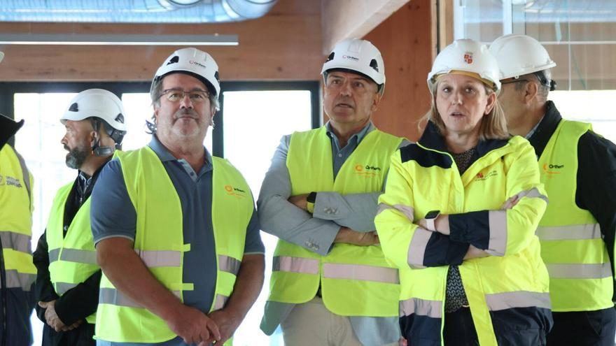 La vicepresidenta de la Junta recorre las obras del Centro Cívico de Zamora con el alcalde y anuncia su entrega antes de que