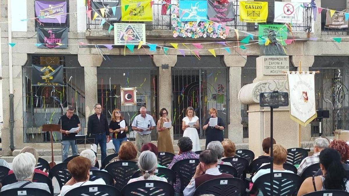 Perú reconoce a Sayago su labor por mantener vivo el legado de José María Arguedas en su 115 aniversario
