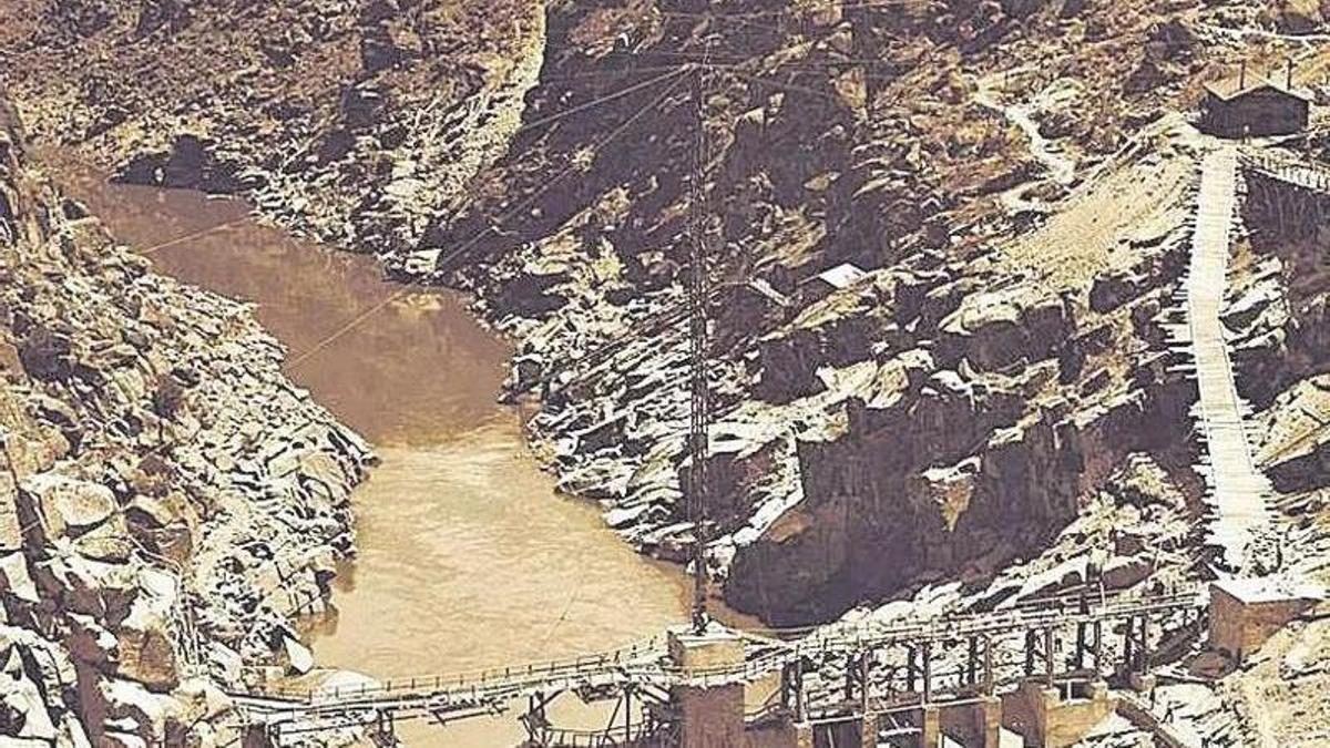 El día que un rey firmó el decreto que sepultó cuatro pueblos de Zamora bajo el agua