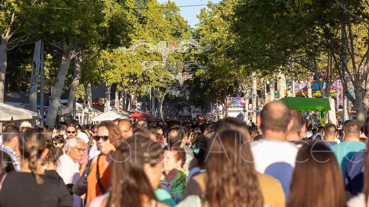 El calor extremo se convierte en el invitado inesperado de la Feria de Albacete 2026