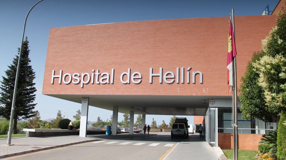 El SESCAM reorganiza la nefrología en Hellín y centraliza la atención de los pacientes renales en Albacete
