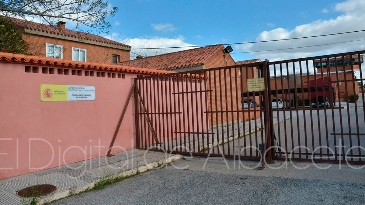 Una interna con 49 condenas se queda sin permiso de salida: la Audiencia de Albacete rechaza su recurso por alto riesgo de re