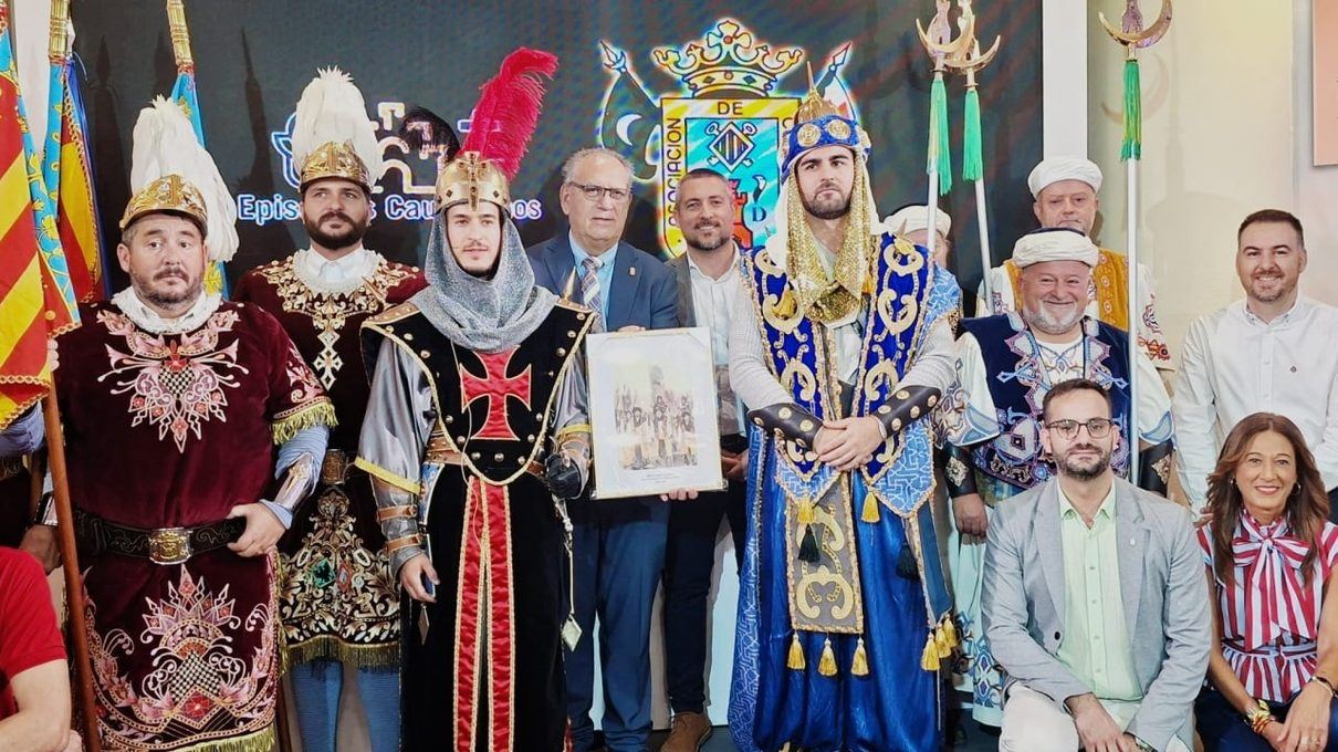 Caudete lleva su historia viva a la Feria de Albacete con una actuación de Moros y Cristianos declarada Bien de Interés Cultu