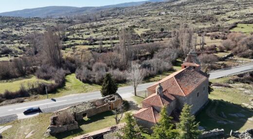 La Sierra de Ávila se llena de vida con la tradicional Romería de Rihondo