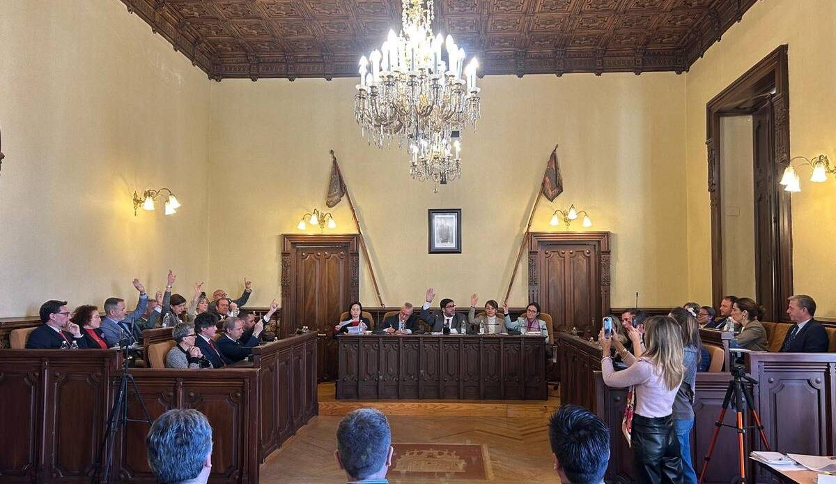 Victoria Lafora pide a la oposición abulense que cambie las protestas por propuestas concretas