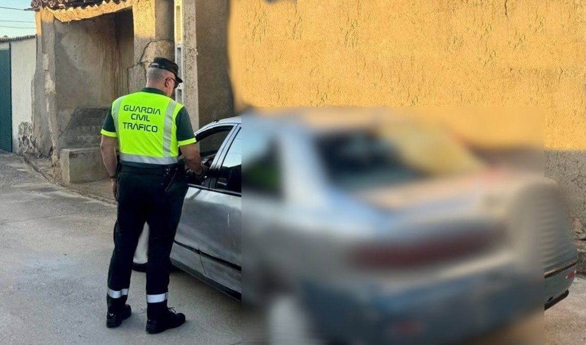 Sin carné, con el triple de alcohol permitido y con múltiples antecedentes: así interceptaron a este conductor en Zamora