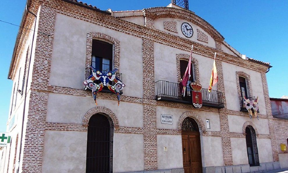 Adanero planta cara: el ayuntamiento abulense anuncia una batalla legal contra un proyecto que amenaza su territorio