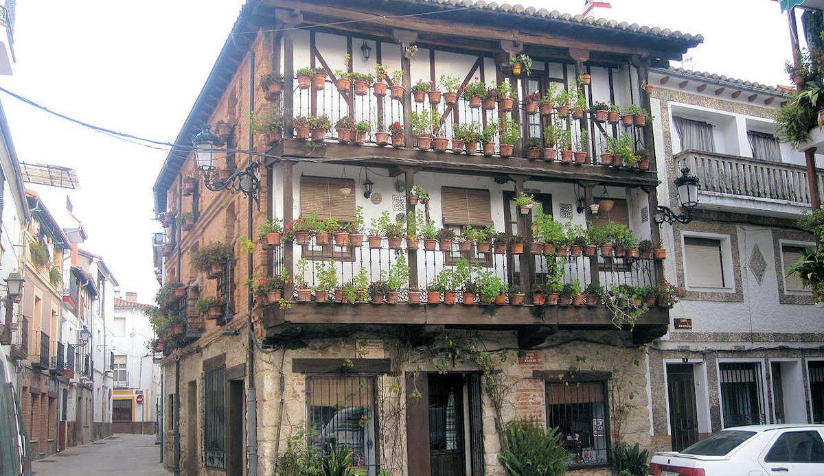 Candeleda se moviliza contra la ola de robos que lleva semanas azotando el municipio