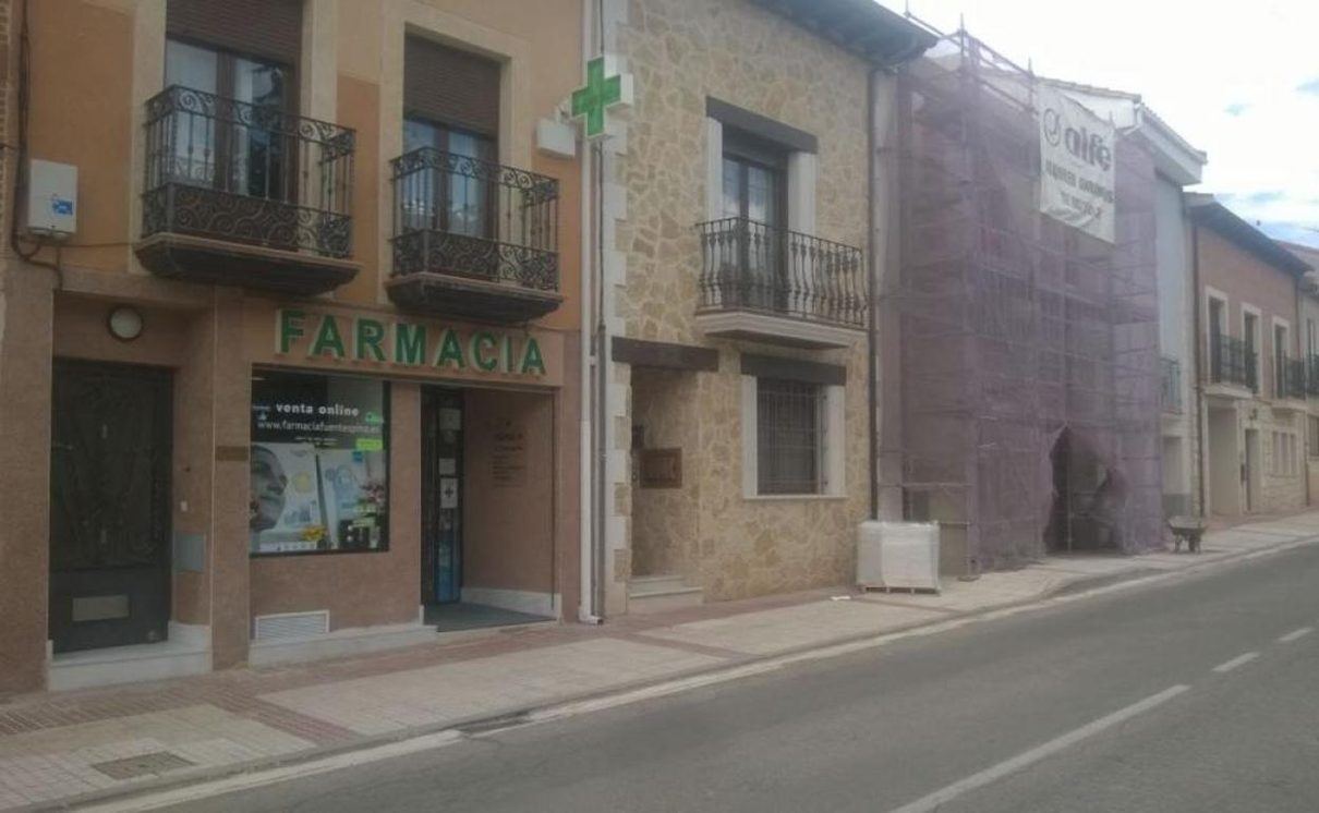 Quince farmacias rurales de la Ribera recibirán apoyo económico de la Diputación de Burgos para garantizar su supervivencia
