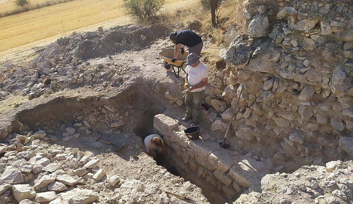La Diputación de Burgos reparte 270.000 euros entre 31 municipios para excavar su patrimonio arqueológico