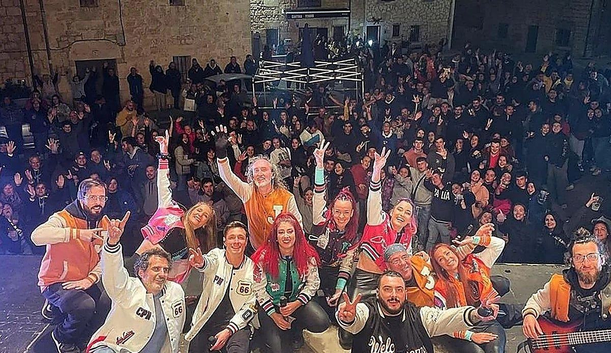 Villafría da el pistoletazo de salida a sus fiestas patronales con volteo de campanas, música y actividades para todos