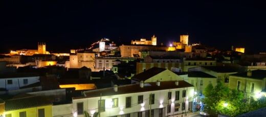 Nueve detenidos por trata sexual en Cáceres y Córdoba tras liberar a cuatro mujeres y detectar otras 25 víctimas