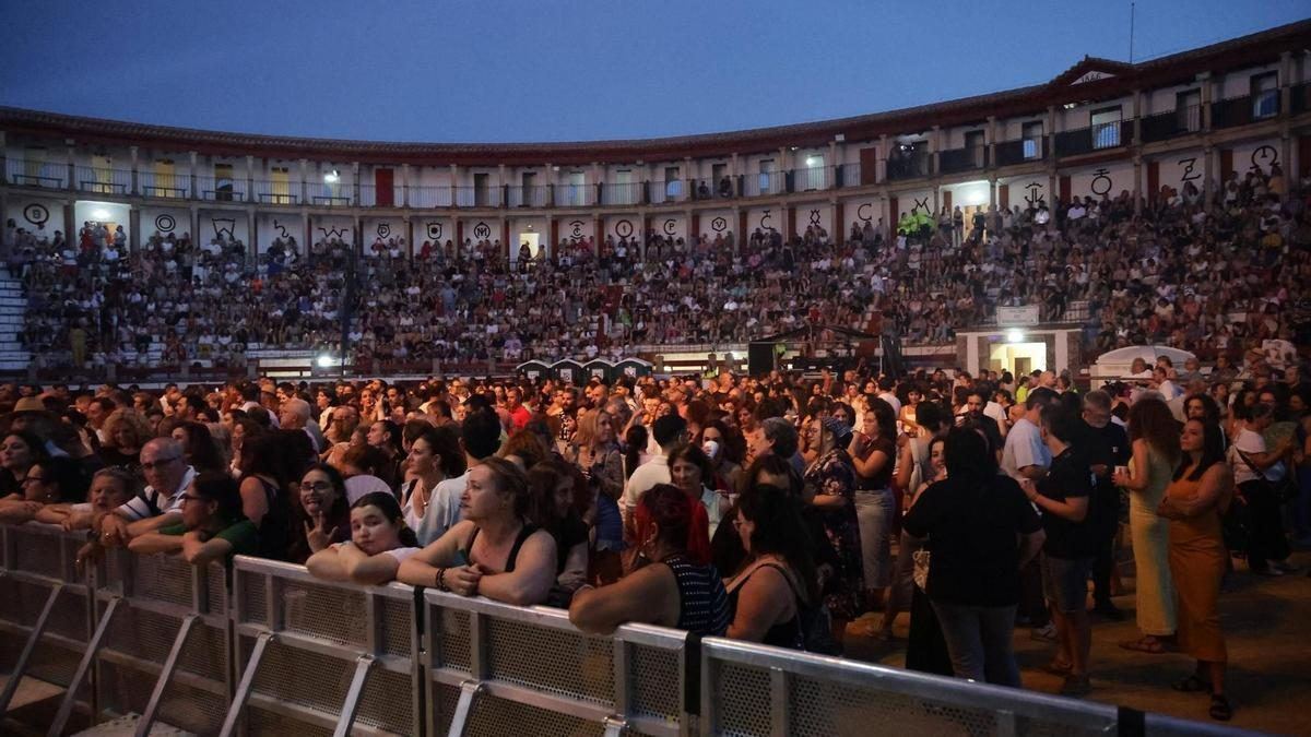 La plaza de toros de Cáceres se transforma en escenario musical con tres grandes noches del Monumental Festival