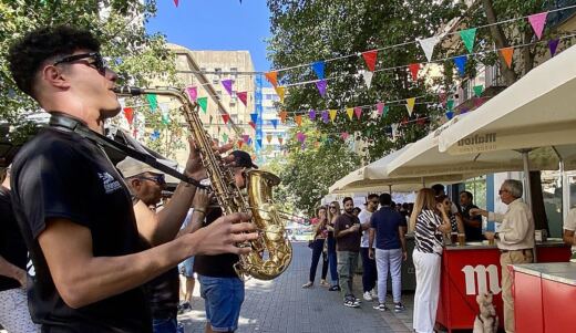 Cáceres se vuelca con la feria de San Miguel: los bares podrán convertir sus terrazas en barras callejeras