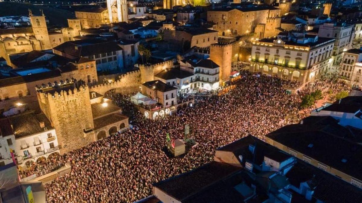 Cáceres abre las puertas de su VII Otoño Literario: escritores y editoriales tienen hasta el 15 de septiembre para sumarse
