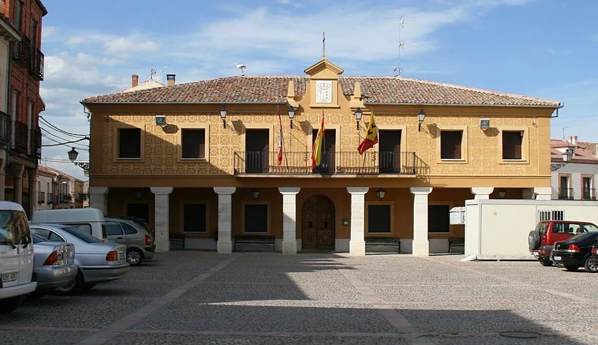 La regidora de Fuentepelayo lleva a denuncia los actos de intimidación que sufre su familia