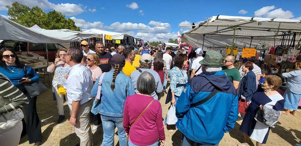 El santuario de El Henar se prepara para acoger más de 165 puestos de mercadillo en su romería del domingo