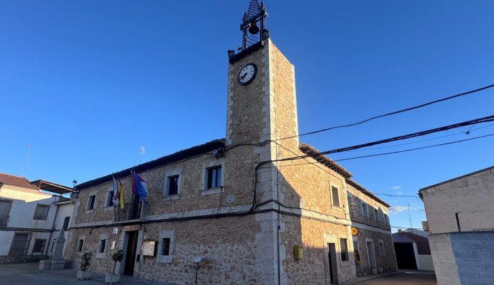 El Ayuntamiento de Fuentenovilla remata una reforma integral de su Casa Consistorial con una inversión de casi 35.000 euros