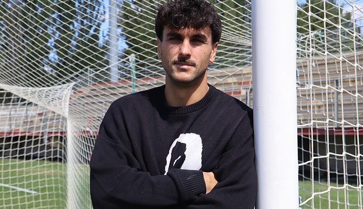 Antón Escobar vuelve a la Cultural con hambre de ascenso tras superar su peor año como futbolista