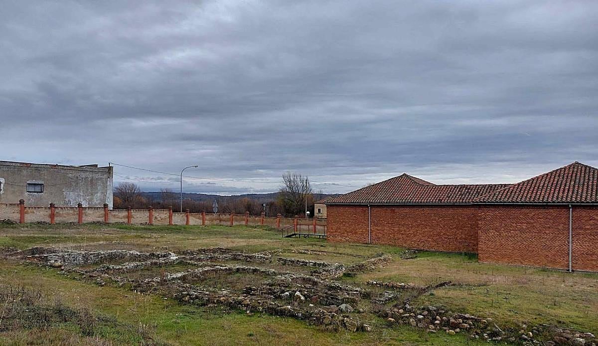 La villa romana de Navatejera despierta tras más de veinte años de silencio con una nueva excavación