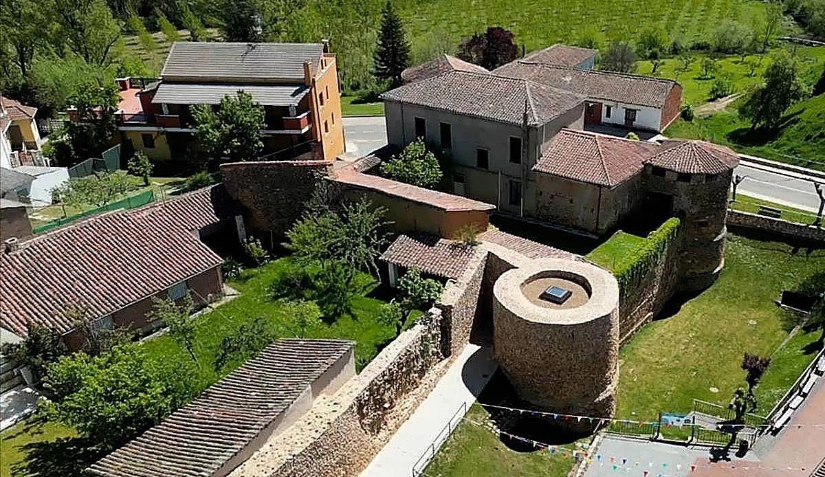 Almanza compra una casa por 45.000 euros para frenar el éxodo rural y ofrecer alquiler asequible a nuevas familias